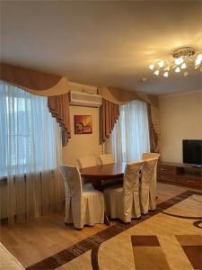 Дом иностранных специалистов - 67