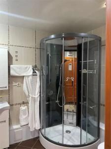 Дом иностранных специалистов - 70