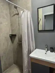 A'more - 69