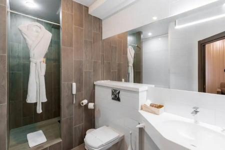 Kamarooms Business & Spa - 43