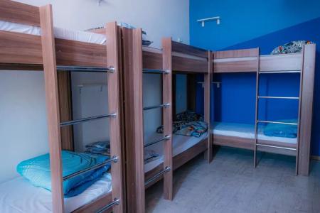 Super Hostel - 20