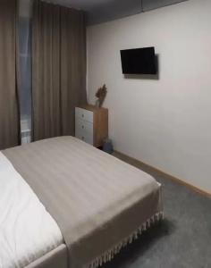 4 Комнаты - 16