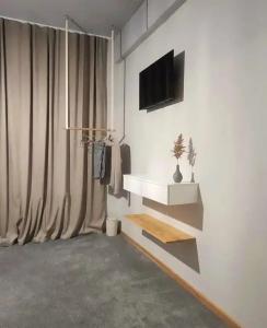 4 Комнаты - 17