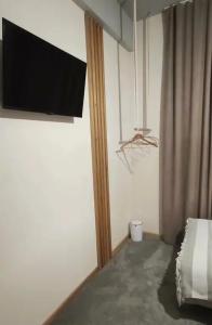 4 Комнаты - 28