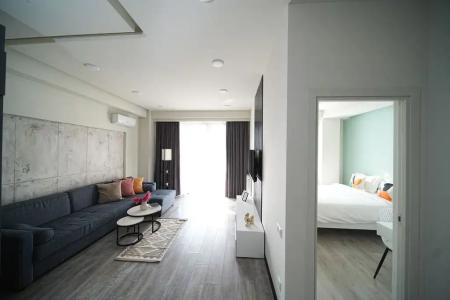 Sweet Home - 305