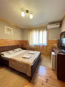 Guest House Aphyn Leto - 11