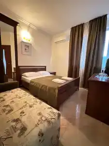 Guest House Aphyn Leto - 12