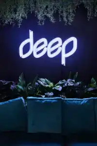 Deep Capsule Hotel - 2