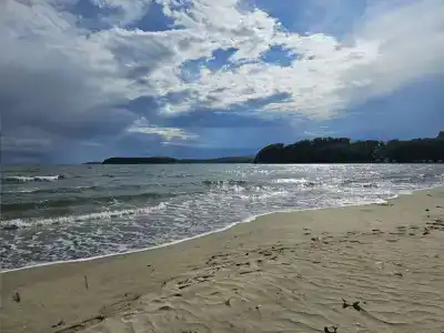 Green Island - 200
