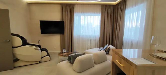 Kamarooms Business & Spa - 78