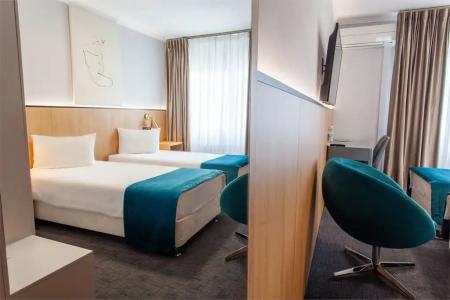 Интурист - 107