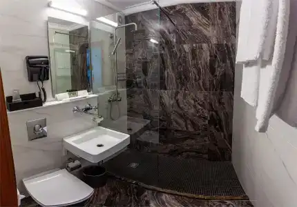 Интурист - 114