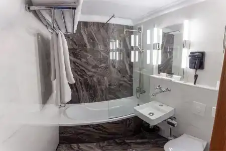 Интурист - 115