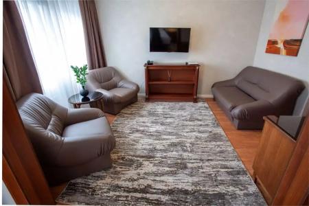 Интурист - 121