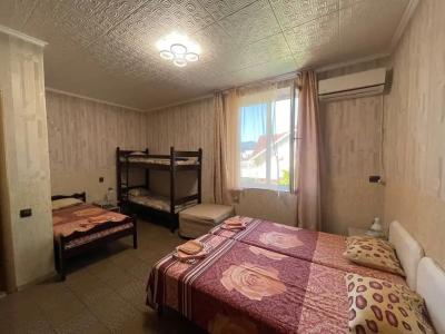 Дом на берегу горной реки - 31