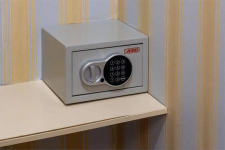 Голден Хаус - 71