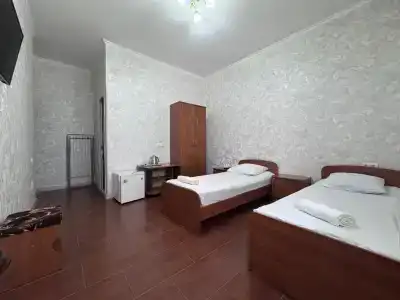 Das house - 8