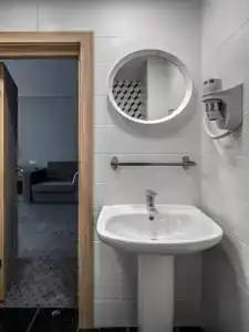 Freezone INN - 41