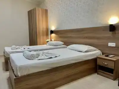 Merien Guesthouse 16 - 22