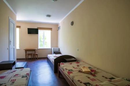 У Александра - 144