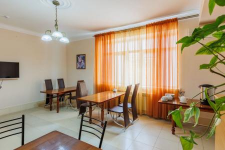 Гостиный двор - 101