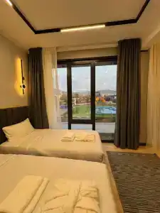 Tong Marina - 19