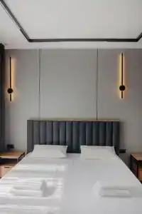 Tong Marina - 55