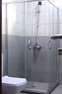 Majestic & Restaurant - 33