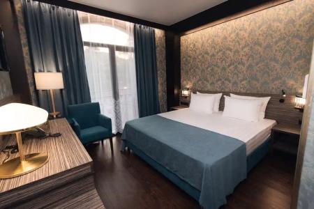 Графская пристань - 100