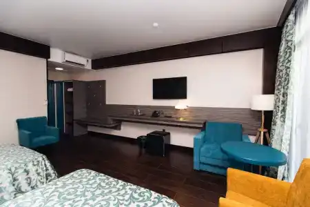 Графская пристань - 108