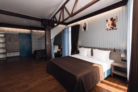 Графская пристань - 122