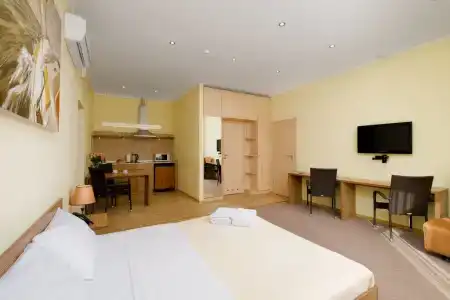 Арт-отель - 10