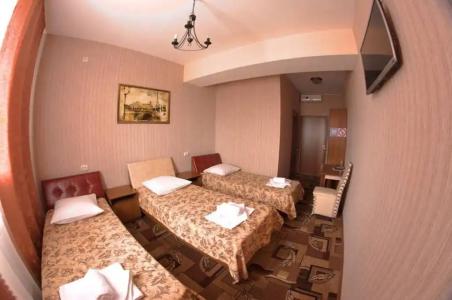 на Набережной - 88