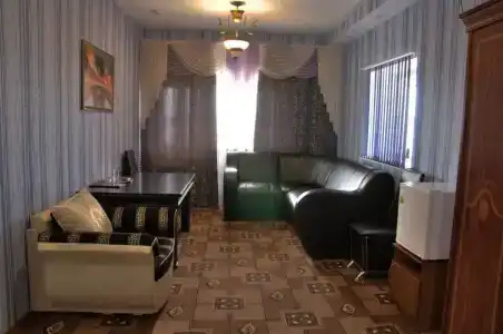 на Набережной - 93