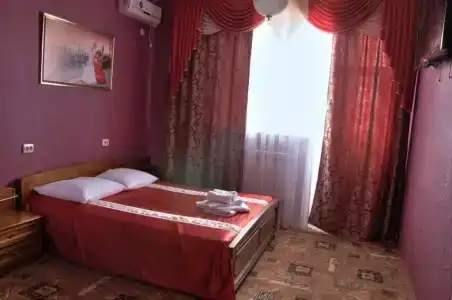 на Набережной - 95