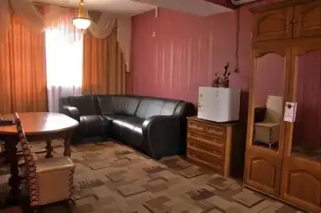 на Набережной - 98