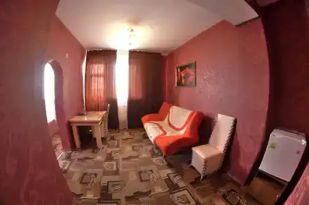 на Набережной - 101