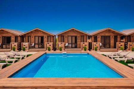 Grand House - 26