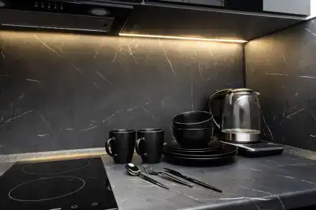 На Черкасской - 184