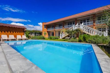 Grand House - 54