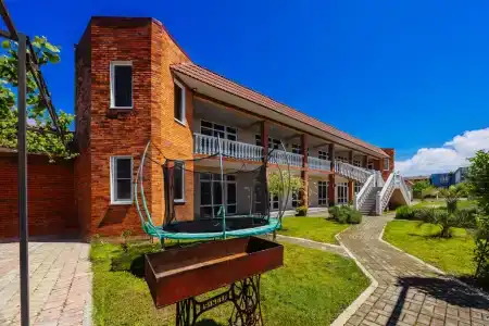 Grand House - 79