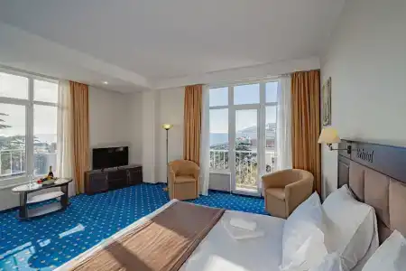 Бристоль - 143