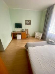 Роза Ветров - 108