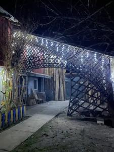 Уютный деревенский домик с русской баней возле озера в Большой Ухолоде - 38