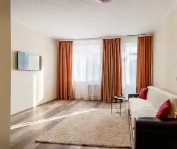 Комфортная, чистая, просторная однокомнатная квартира в центре Гродно