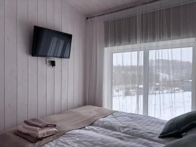 Уютный новый дом с сауной включена в стоимость и видом на озеро и лес - 39