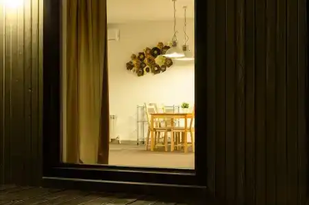 Loft 12 - 27