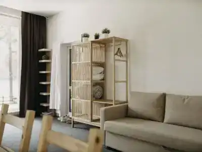 Loft 12 - 25
