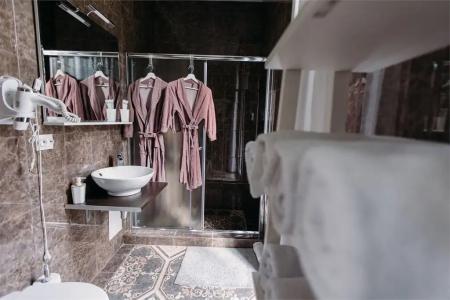 Loft 12 - 41