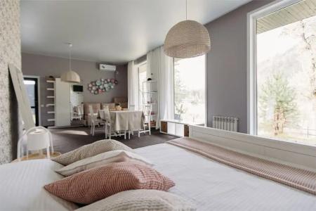 Loft 12 - 38